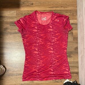 Under Armour Pink Fitted Short Sleeve T-Shirt